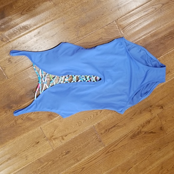 Lilly Pulitzer swimsuit - Picture 2 of 10